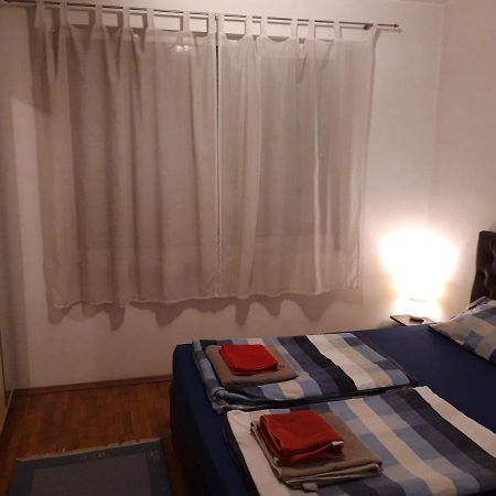 2 Rooms Apartment Plovdiv Kichuk Paris Bagian luar foto